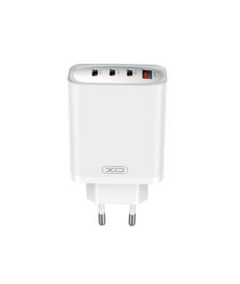 XO Cargador Multi-Puerto - USB-A 22.5W - 3 Puertos Tipo C - Compatibilidad de Voltaje Variado - Color Blanco